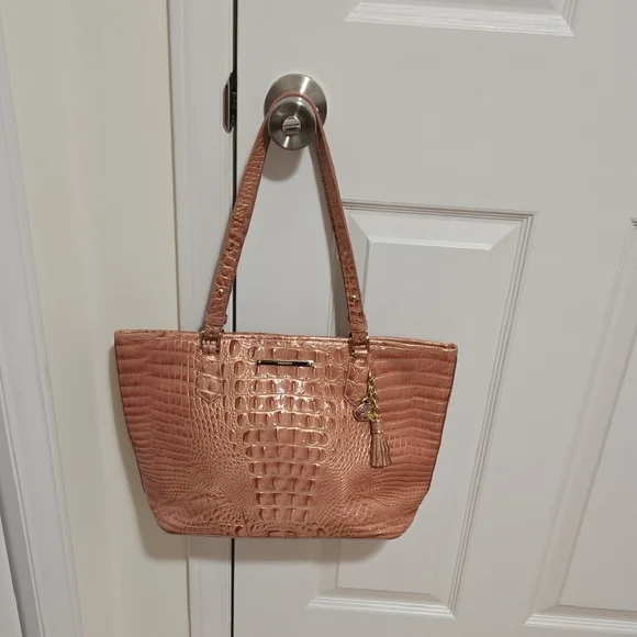 Brahmin Rose Quartz Melbourne Crocodile-Embossed Asher Tote. EUC - Picture 2 of 15